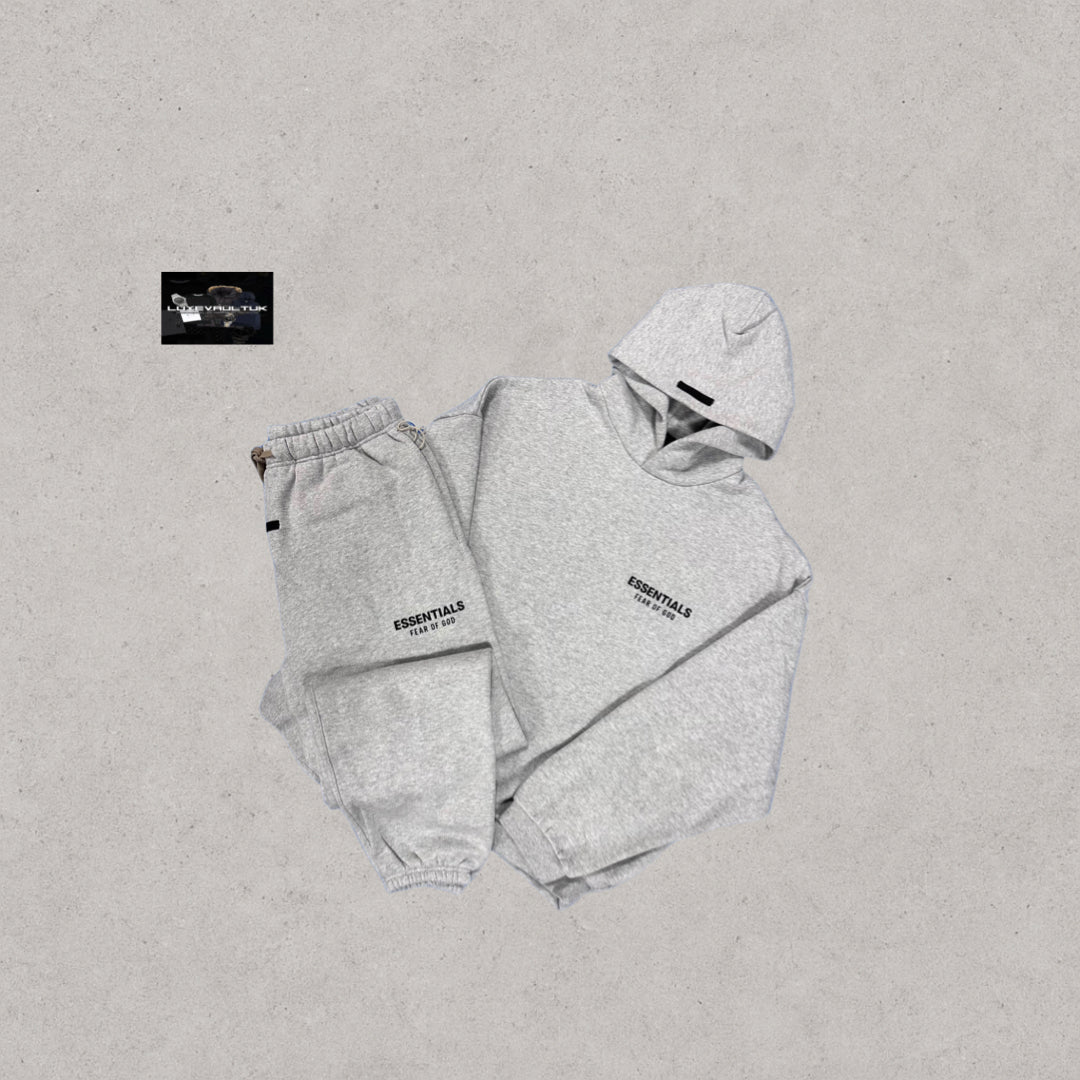 FEAR OF GOD ESSENTIALS TRACKSUIT (FW24)
