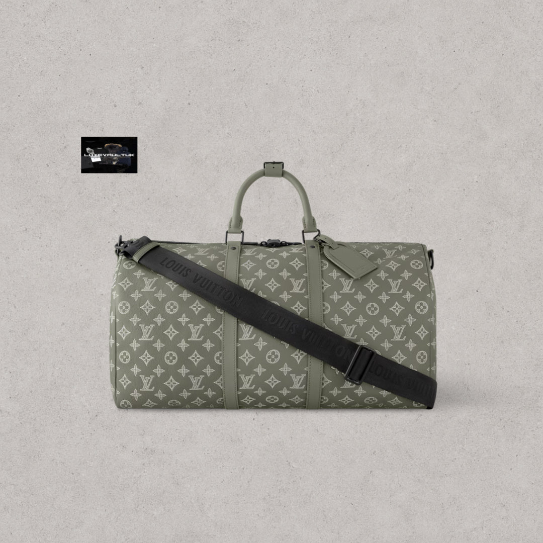 Louis Vuitton Keepall Bandoulière 50 Duffle Bag